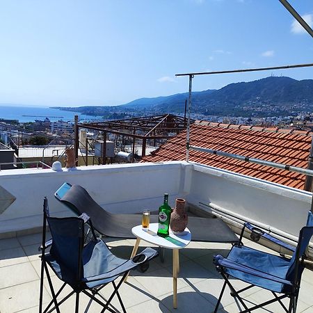 Best Sunset & Sunrise Budget Rooms Mytilíni Dış mekan fotoğraf