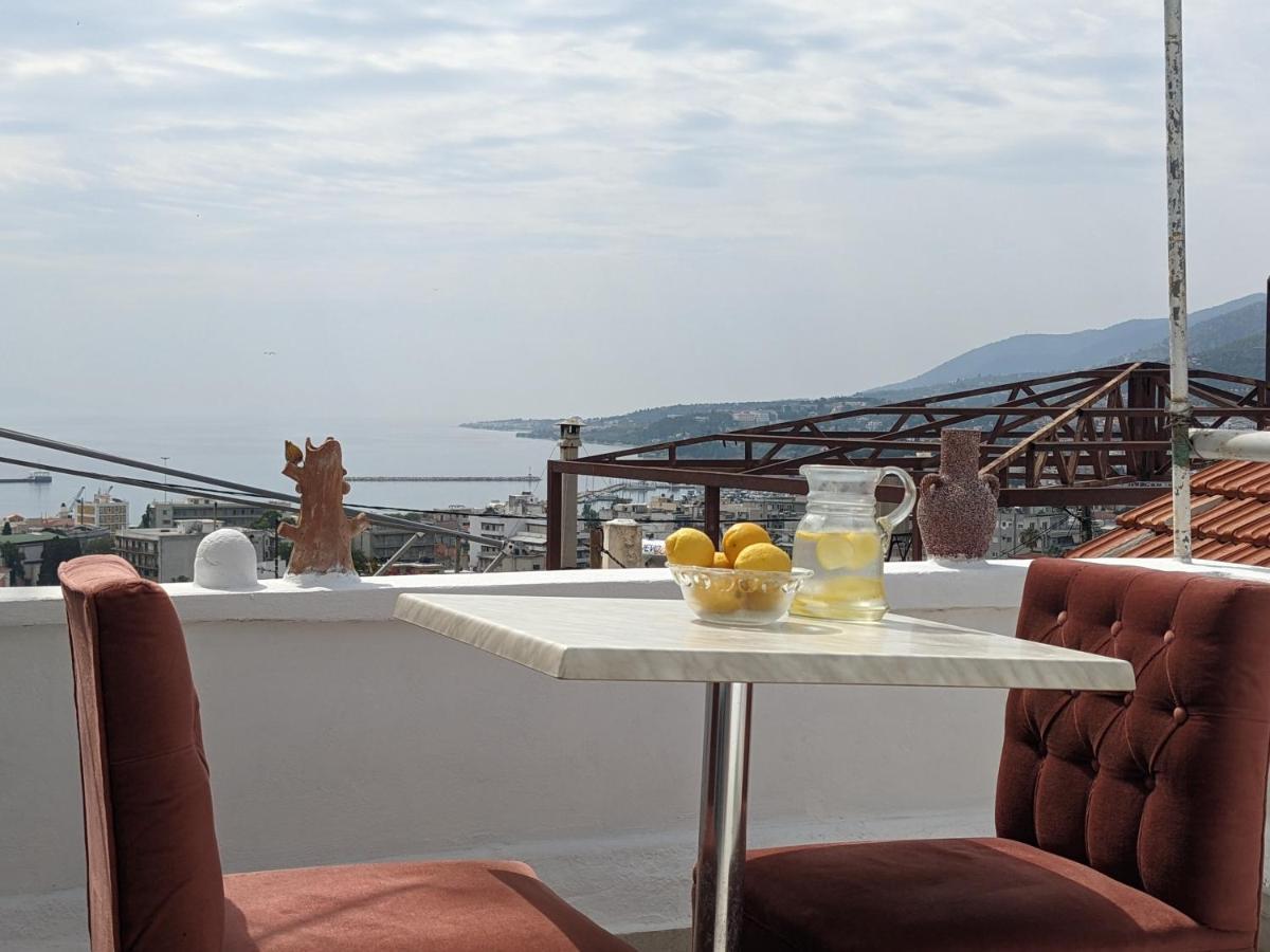 Best Sunset & Sunrise Budget Rooms Mytilíni Dış mekan fotoğraf